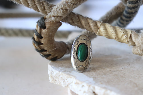Vintage Navajo Sterling Silver Shadowbox Malachite Ring