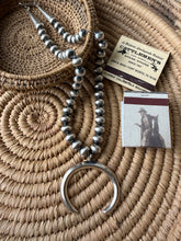 Load image into Gallery viewer, Handmade Squash Blossom Necklace